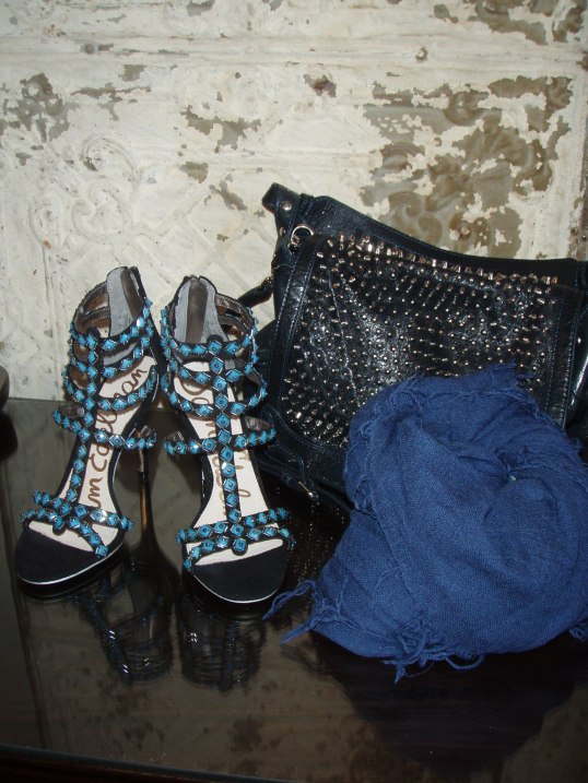 Sam Edelman Shoes, Chan Luu scarf and Rebecca Minkoff "moonstruck" bag.